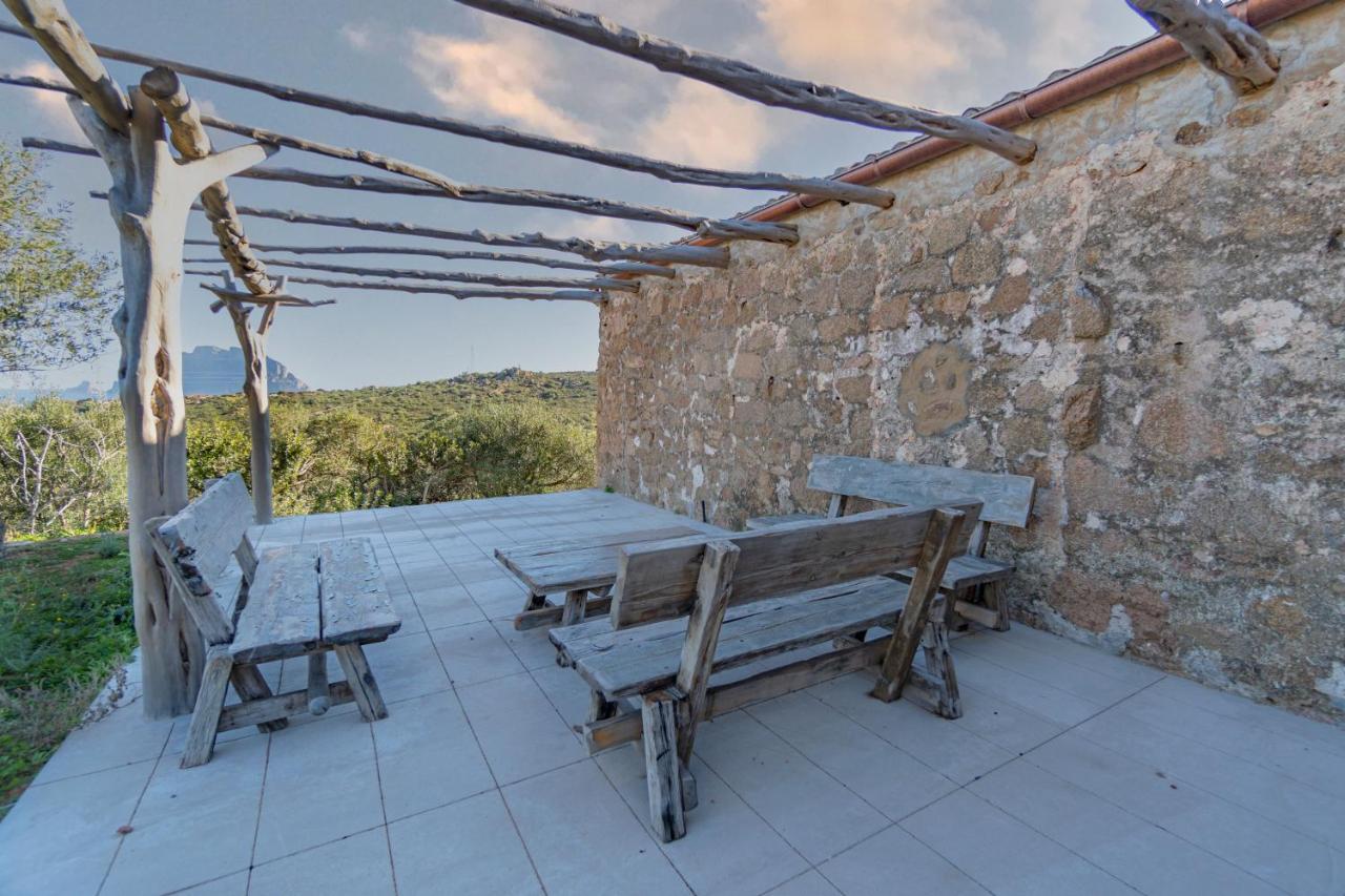 Le Case Di Mara - Appartamenti Tipici "Stazzo Giovannareddu" Porto San Paolo  Εξωτερικό φωτογραφία