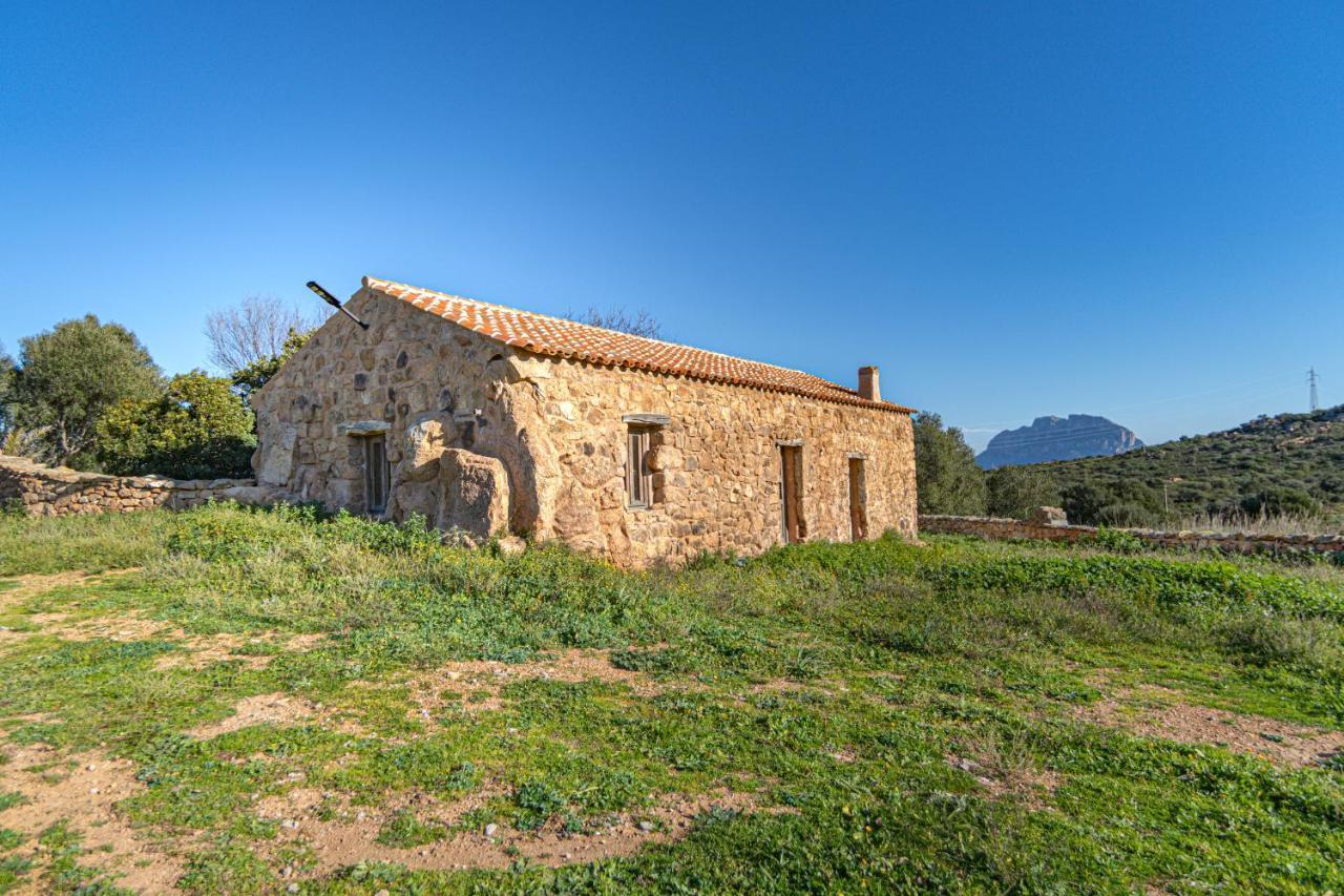 Le Case Di Mara - Appartamenti Tipici "Stazzo Giovannareddu" Porto San Paolo  Εξωτερικό φωτογραφία